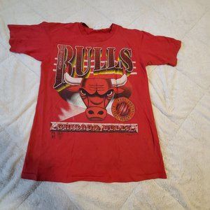 Chicago Bulls 1990 Magic Johnson Tee T-Shirt Red Basketball NBA LARGE